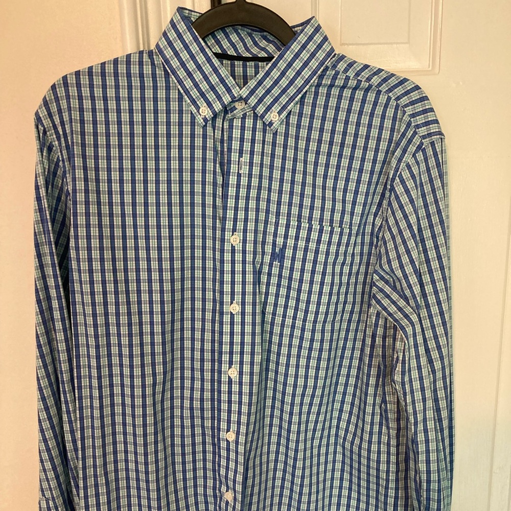 Johnnie-O Preformance Button Down Medium - image 1